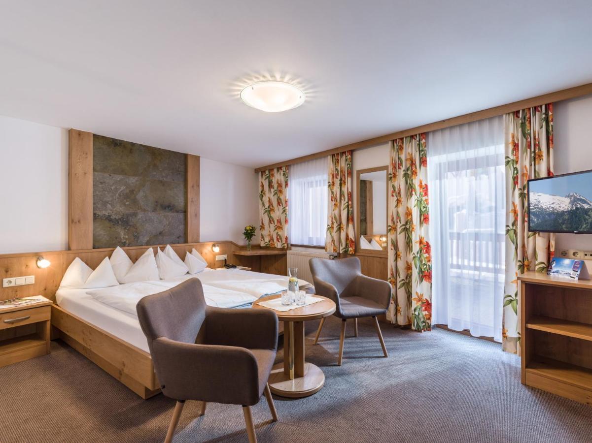 Hotel Koessler Tux Esterno foto